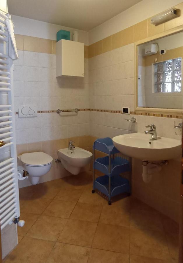 Garni Delia Hotel Livigno Kültér fotó