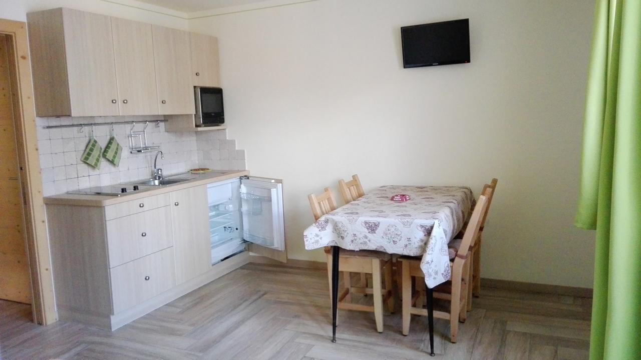 Garni Delia Hotel Livigno Kültér fotó