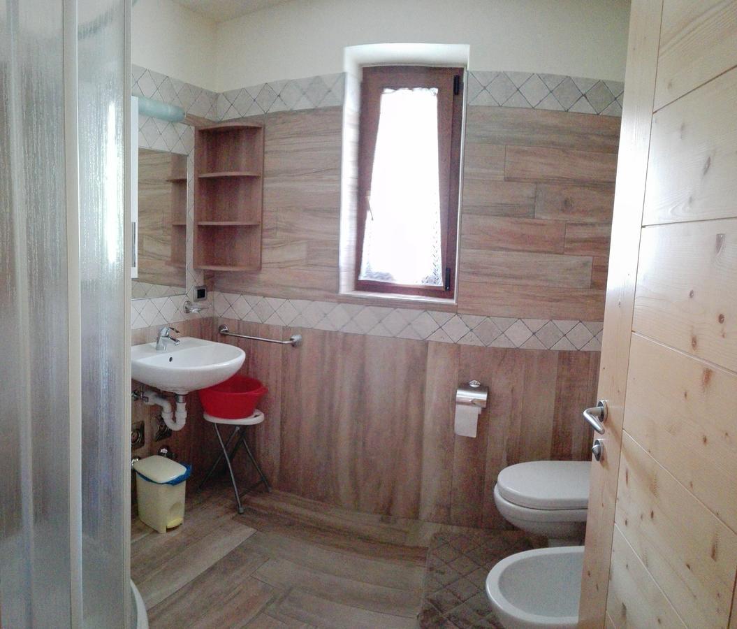 Garni Delia Hotel Livigno Kültér fotó