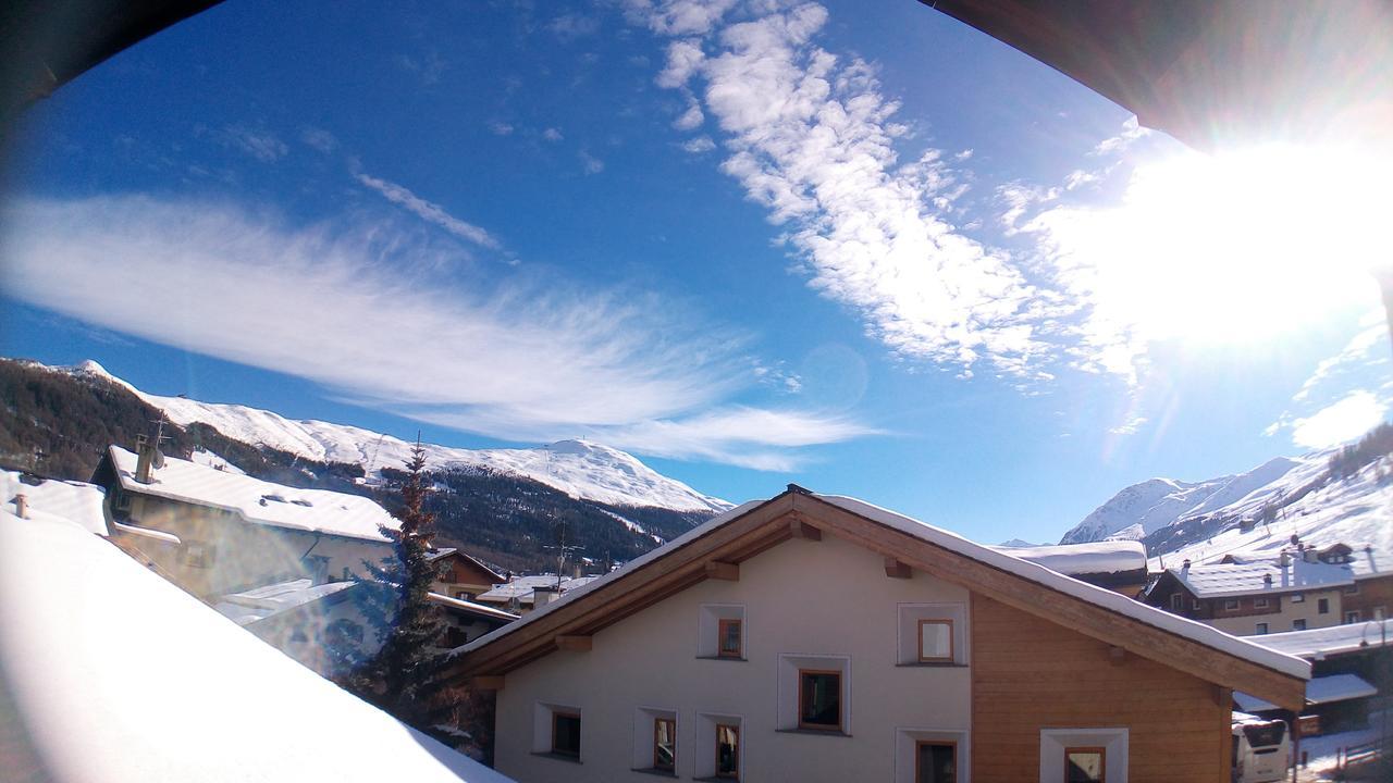 Garni Delia Hotel Livigno Kültér fotó