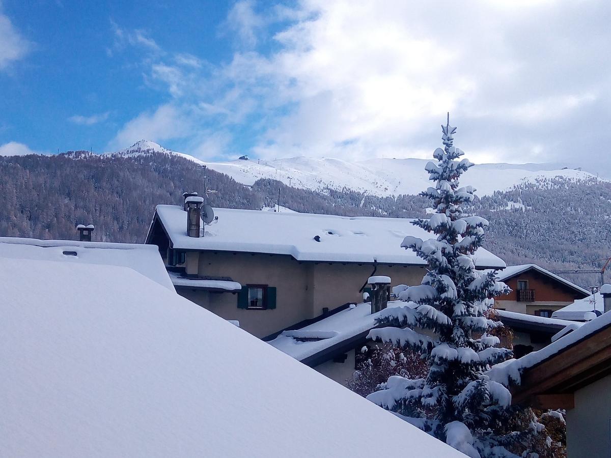 Garni Delia Hotel Livigno Kültér fotó